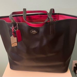 Coach tote